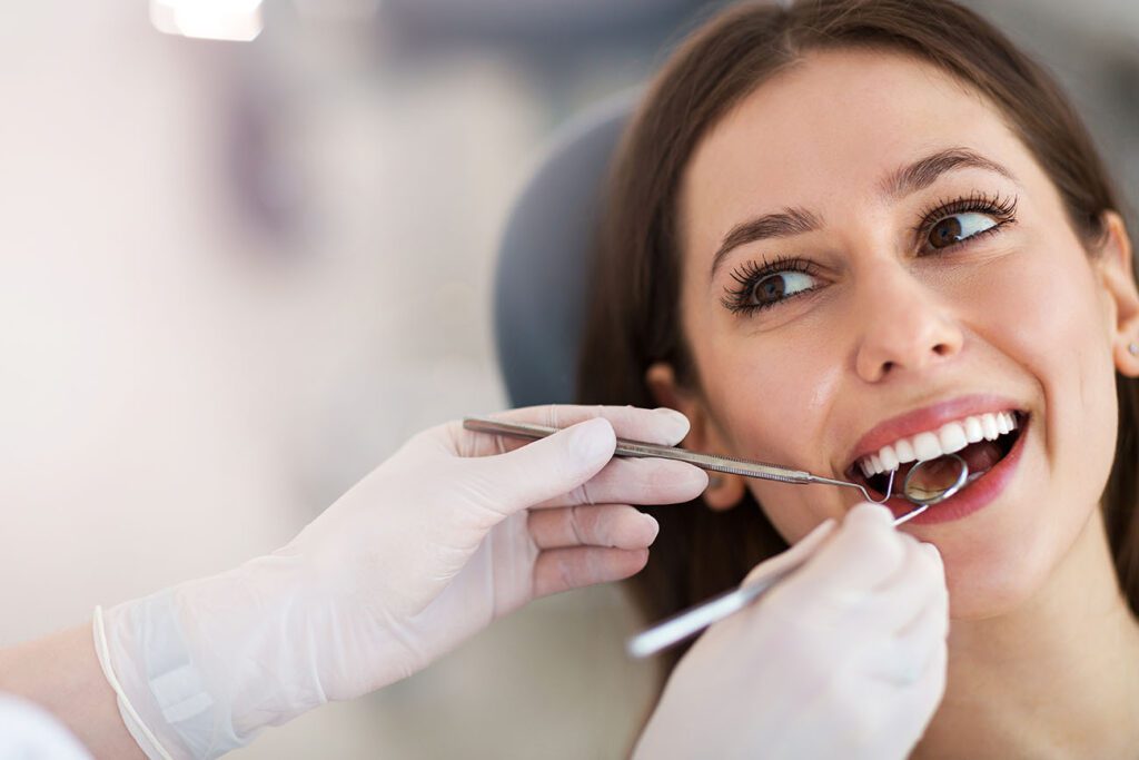 A COSMETIC DENTIST in ANNAPOLIS MD could help provide aesthetic and restorative treatment to your smile.